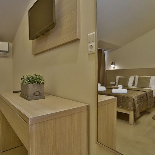 hotel-dionisos-triple-private-sea-view